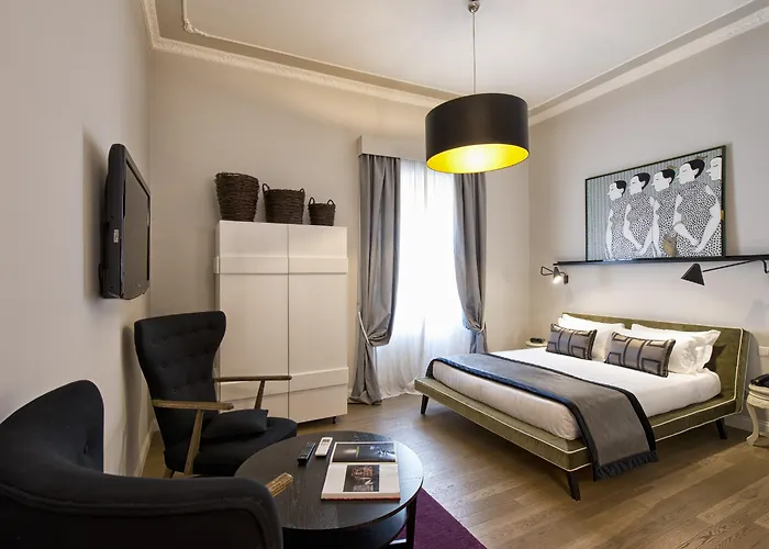 The Independent Suites