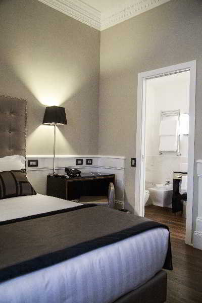 The Independent 4*